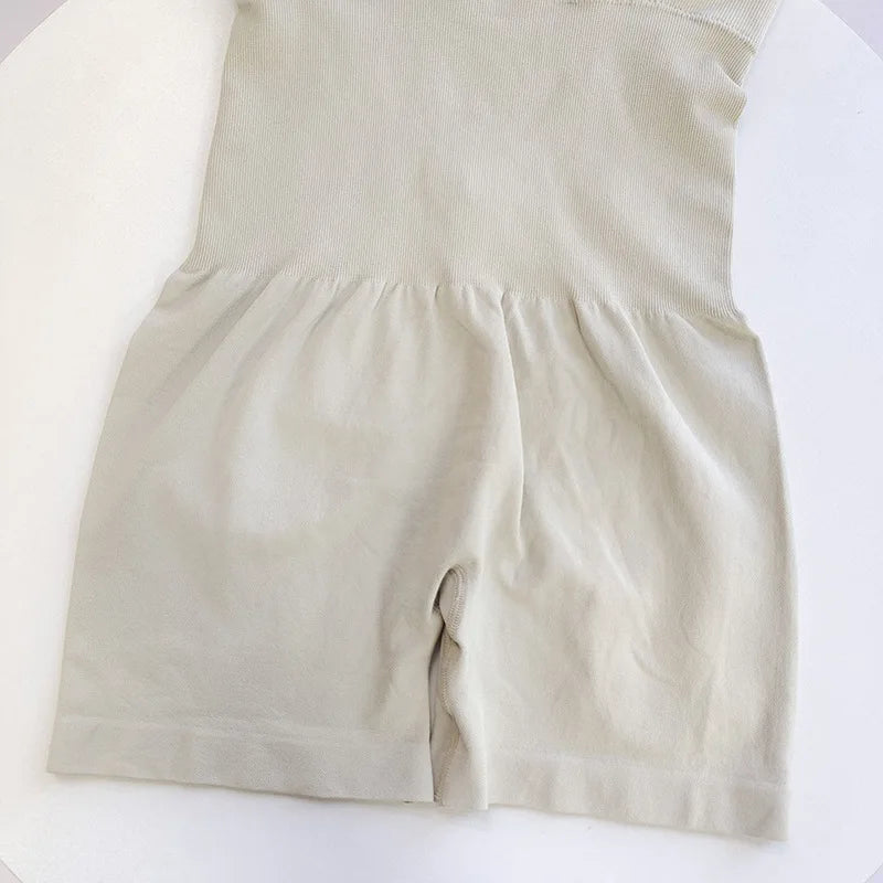 Sexy Seamless Peach Hip Yoga Jumpsuit - Quick-Dry, Stretchy Knit Fabric, Removable Pads, Striped Design, Slim Fit for Wome