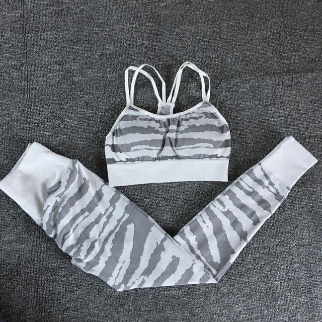 Tiger Seamless Female Yoga Sets
