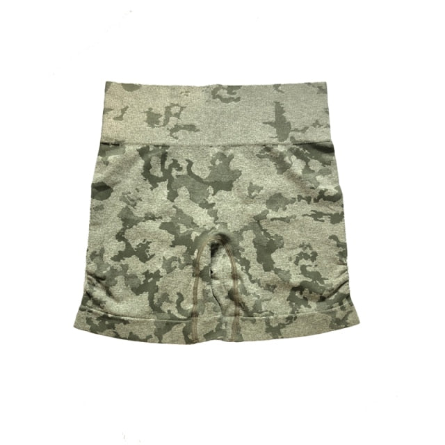 Women Adapt Camo Seamless Shorts, High Waisted Workout Shorts
