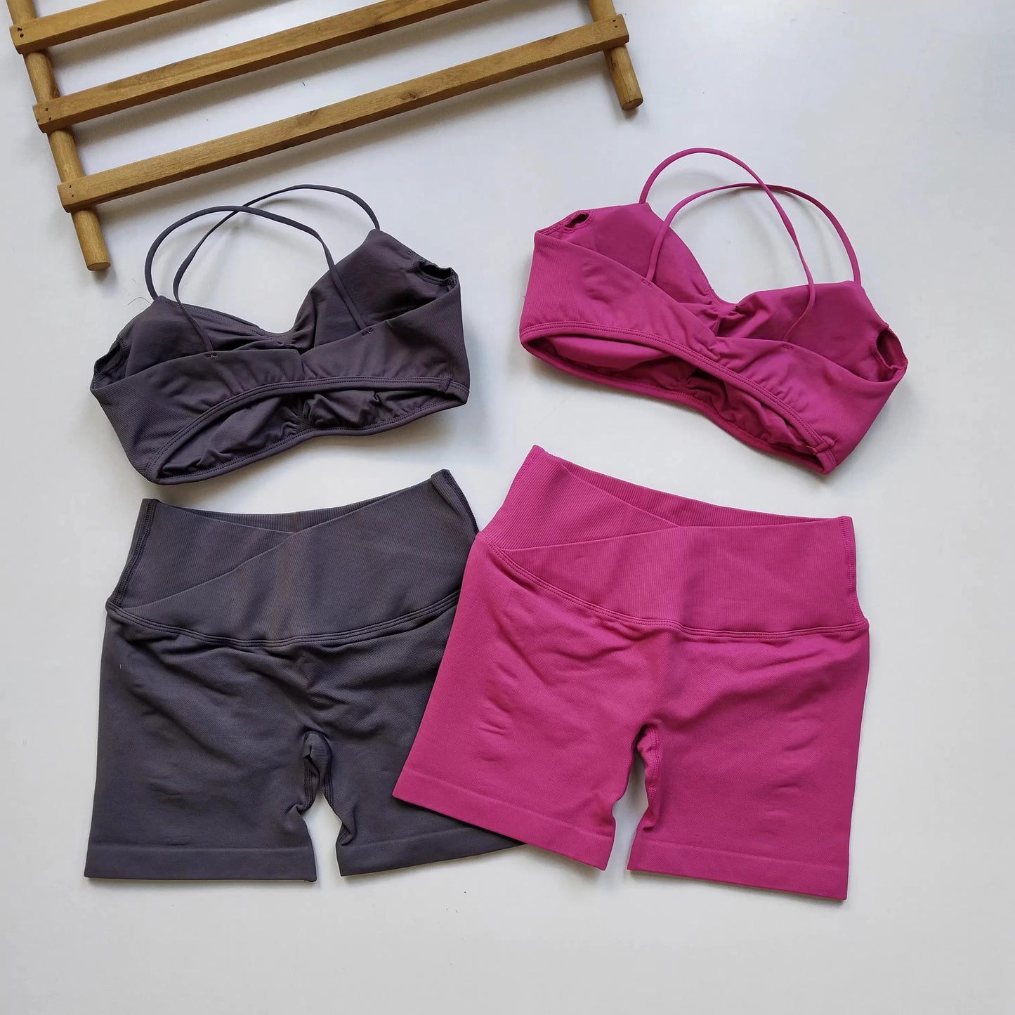 Two-Piece high quality workout Set - Bra + High-Waist Peach scrunch Shorts