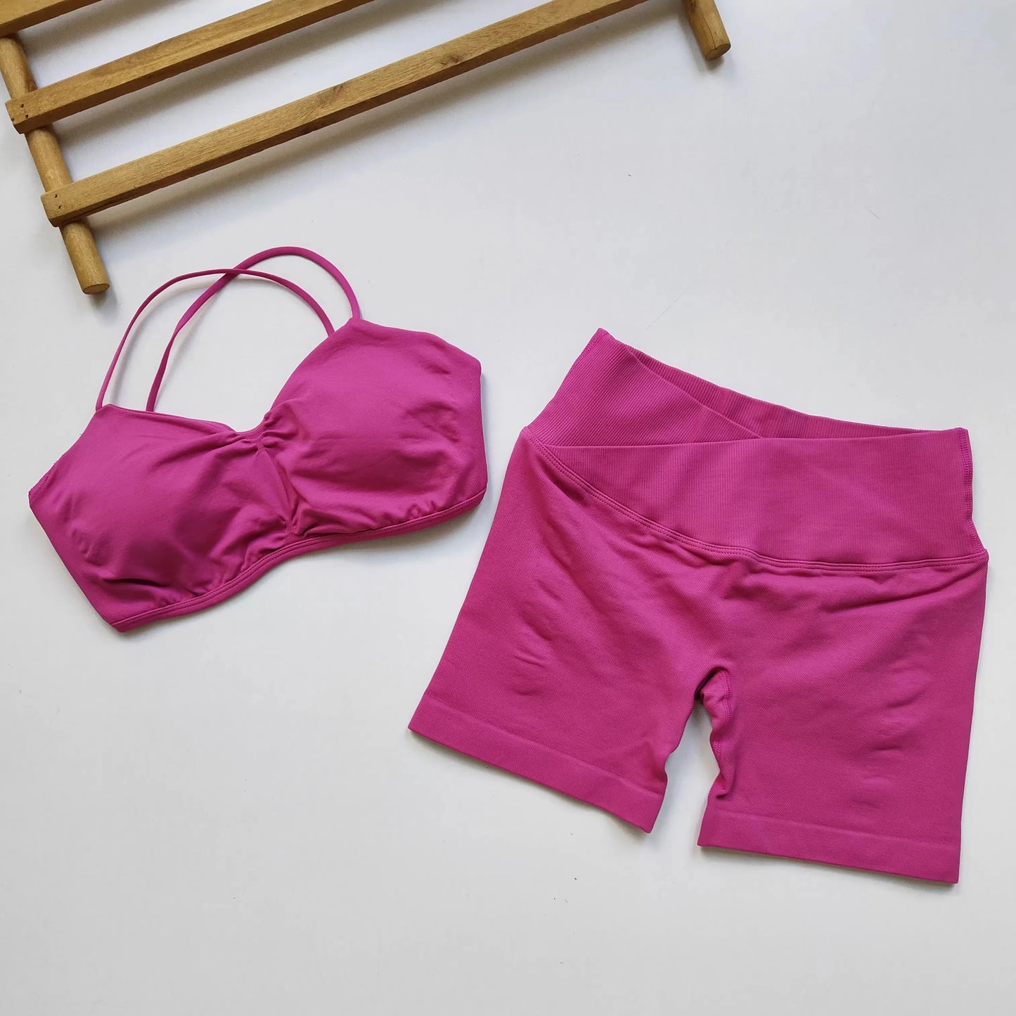 Two-Piece high quality workout Set - Bra + High-Waist Peach scrunch Shorts