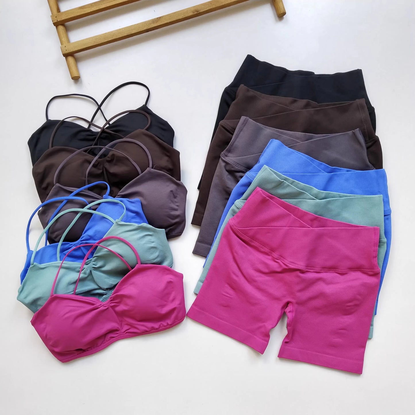 Two-Piece high quality workout Set - Bra + High-Waist Peach scrunch Shorts