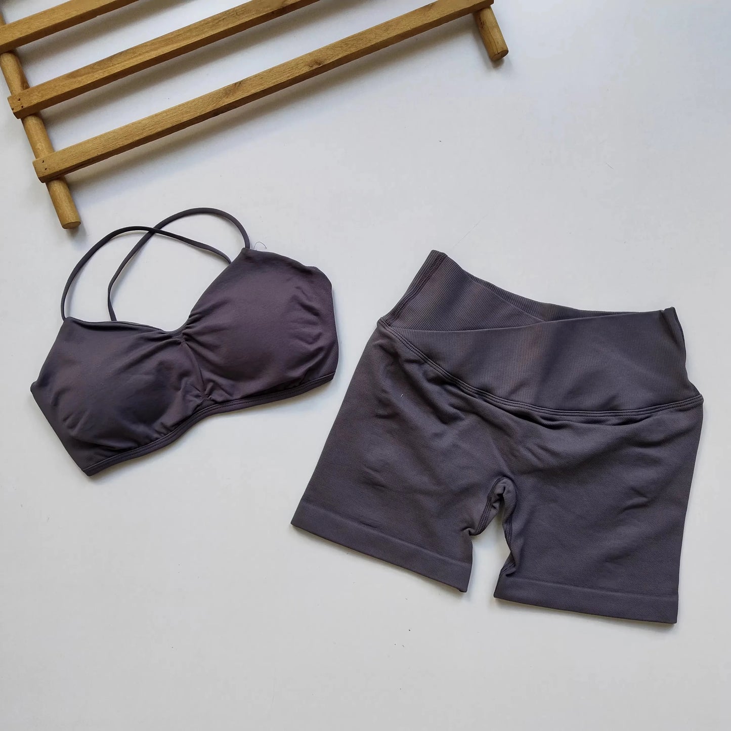 Two-Piece high quality workout Set - Bra + High-Waist Peach scrunch Shorts