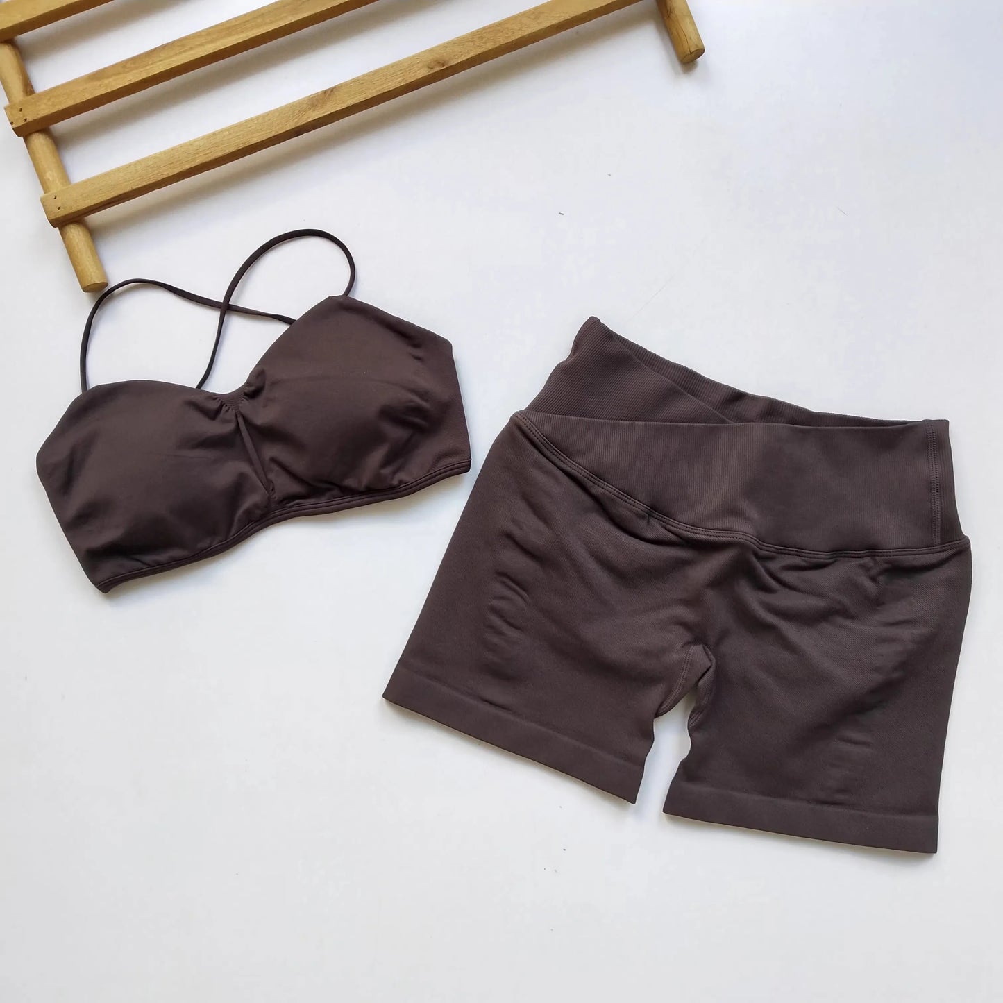 Two-Piece high quality workout Set - Bra + High-Waist Peach scrunch Shorts